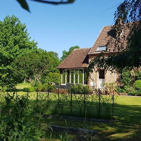 Hotel La Maison D'Amis Du Moulin La Chapelle-Viel Exterior foto